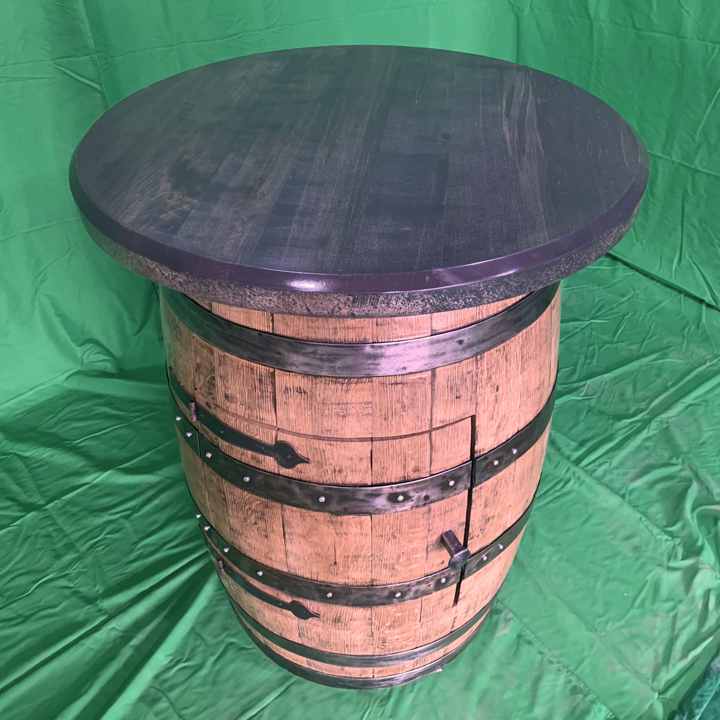 Barrel Bar Maple Dark Top